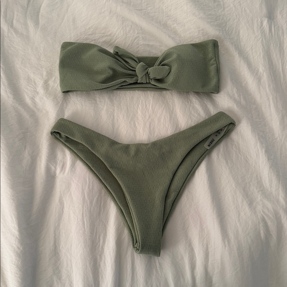 SHEIN Sage Green Textured Fabric